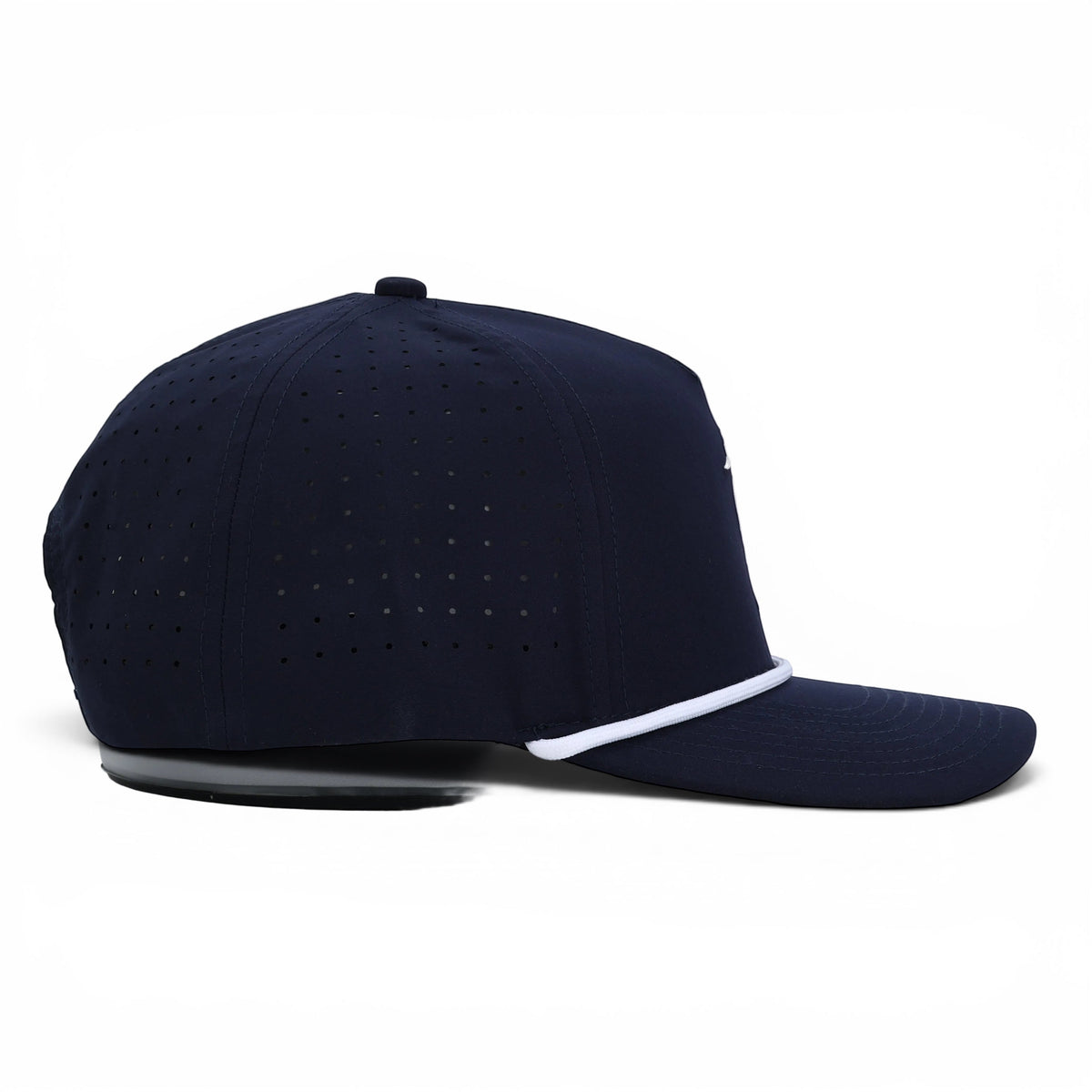 2 POPS Golf Heron rope hat in navy with white rope detail, featuring laser-cut ventilation and a structured fit.